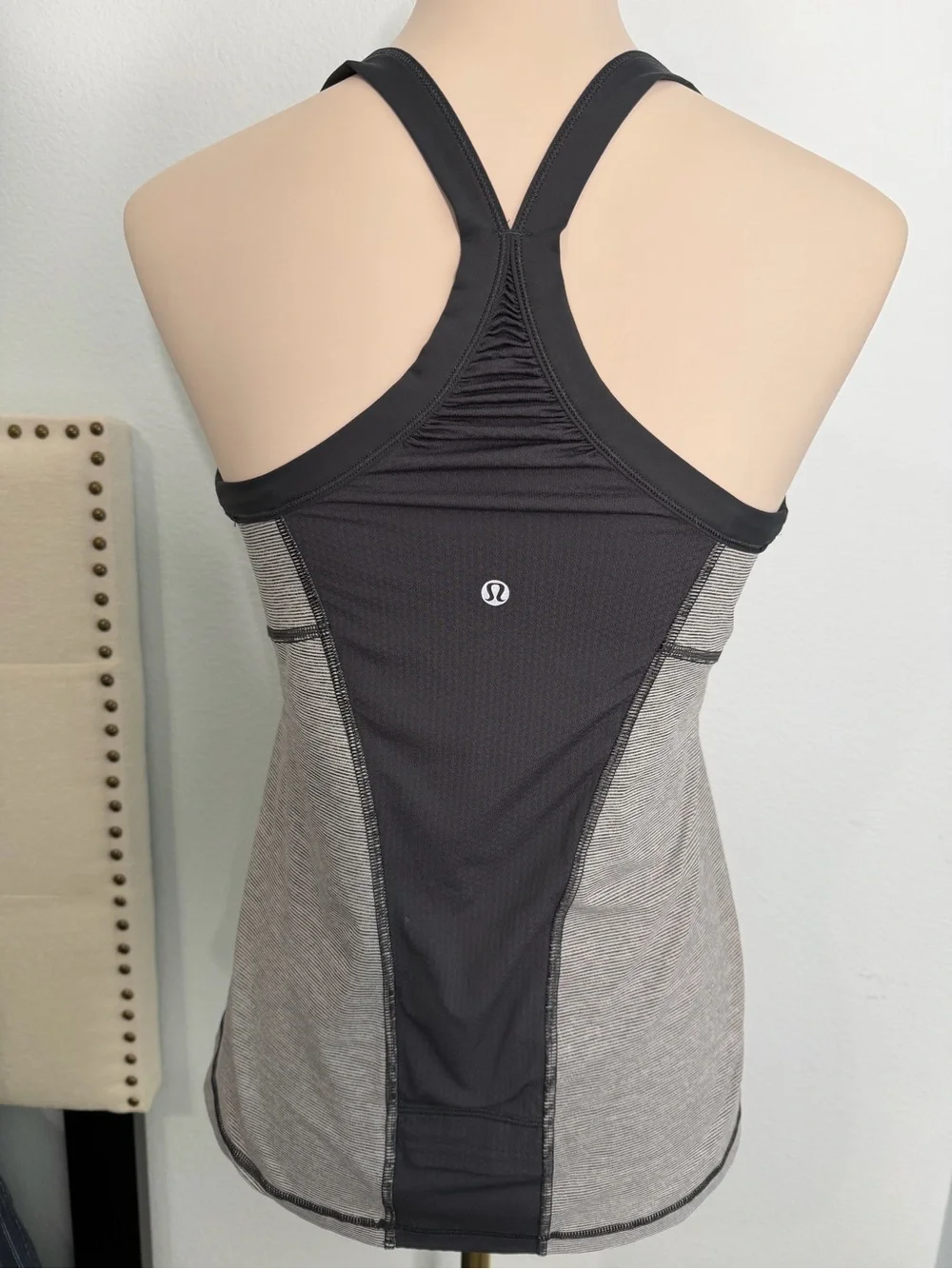 Lululemon Tank #148